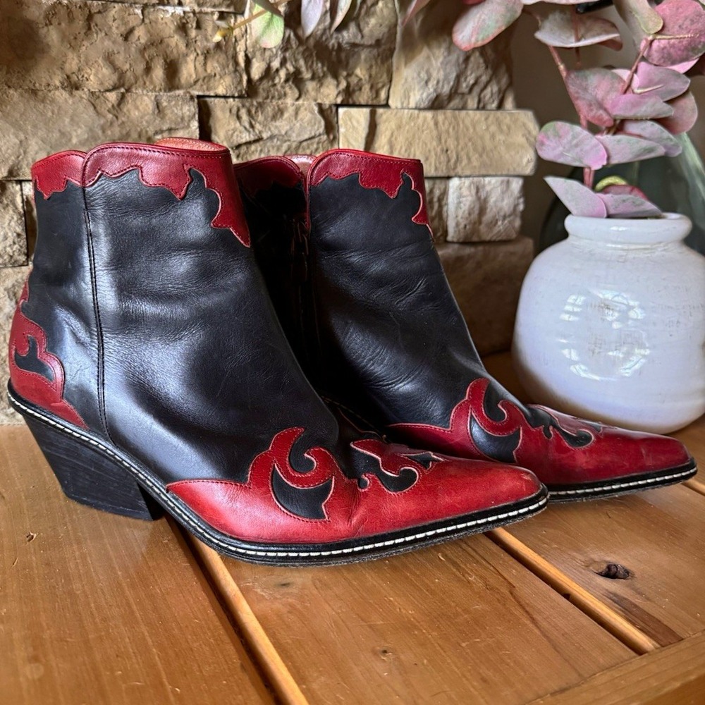 Donald J Pliner Vintage Western Boots Black Red Flame Leather Women 7M Italy